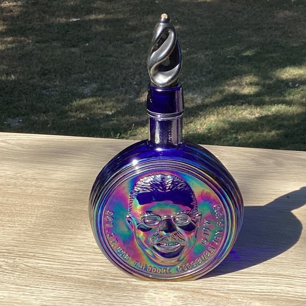 Theodore Roosevelt‎ Commemorative Blue Iridescent Glass Decanter 26th President